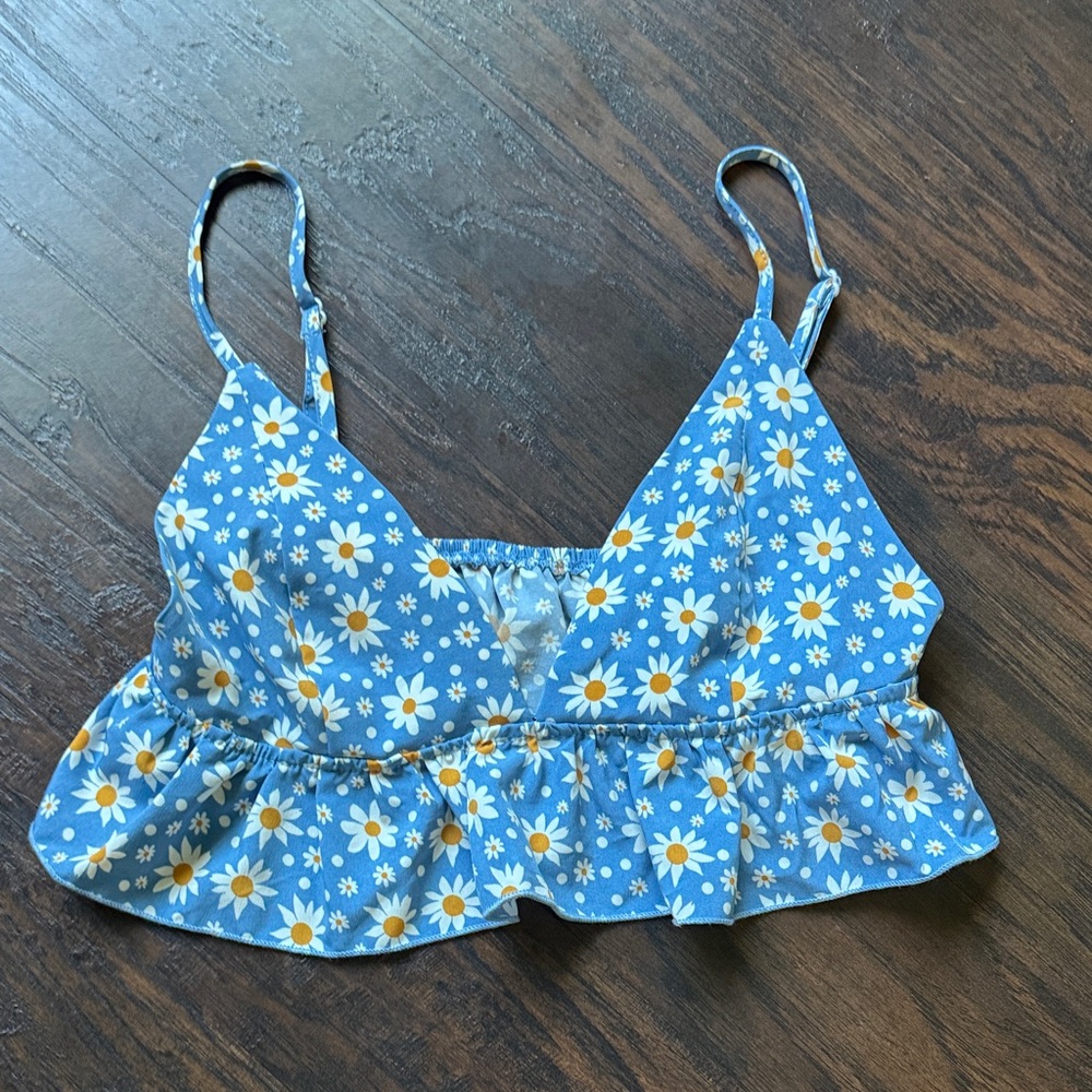 SHEIN Blue Daisy Print Top